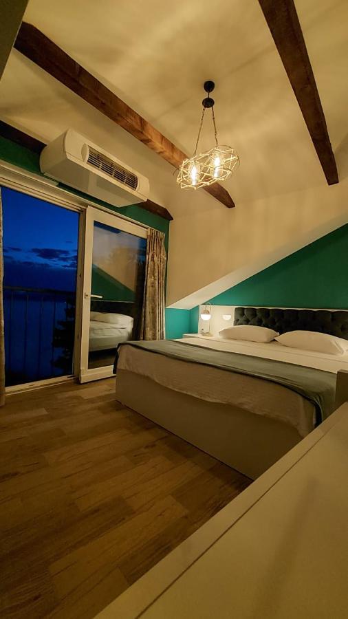Pier 82 Apartments Οχρίδα Εξωτερικό φωτογραφία