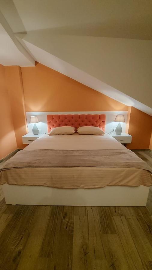 Pier 82 Apartments Οχρίδα Εξωτερικό φωτογραφία